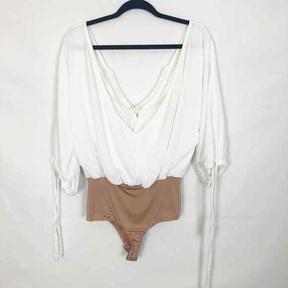 For Love & Lemons V-Neck White Womens Bodysuit Size Small - Picture 8 of 13
